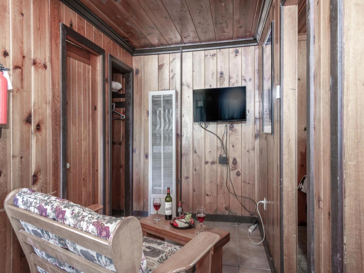 Tiny Two, 2 Bedrooms, Midtown, Sleeps 4 Ruidoso Zewnętrze zdjęcie